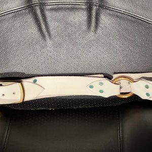 WHITE LEATHER BELT, SIZE 36